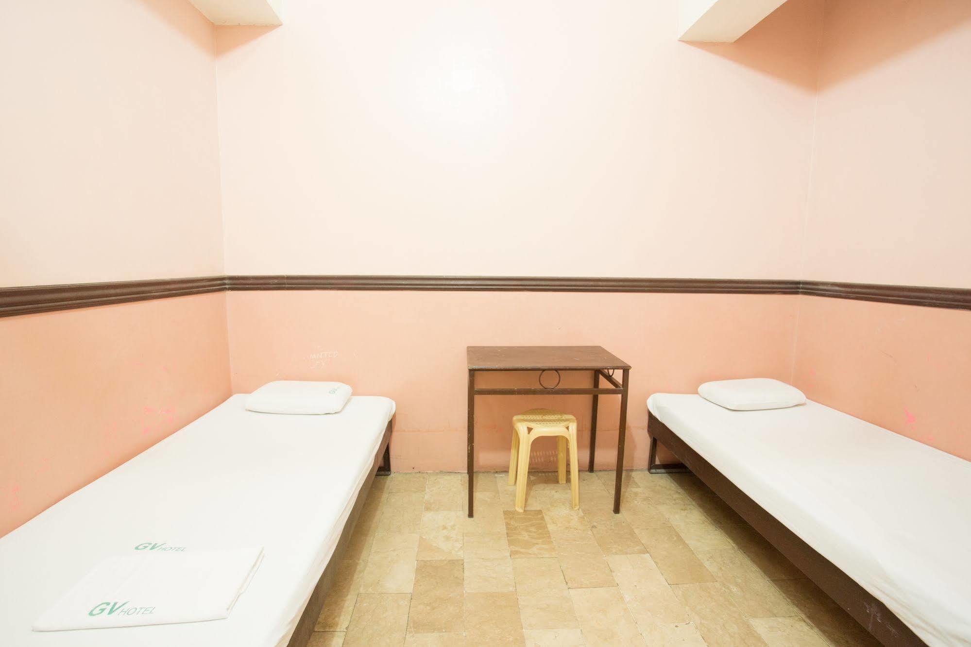 Gv Hotel - Masbate Masbate City Экстерьер фото