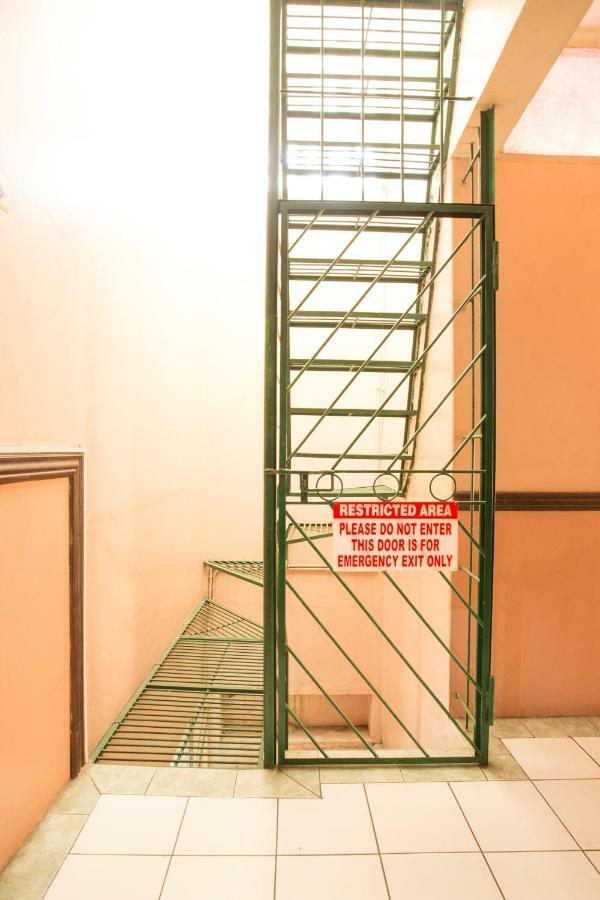 Gv Hotel - Masbate Masbate City Экстерьер фото